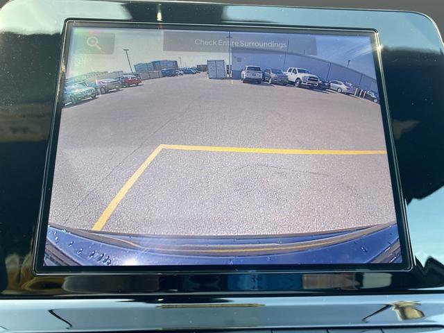 New 2025 Jeep Compass Latitude w/ Sun & Sound Group image 9