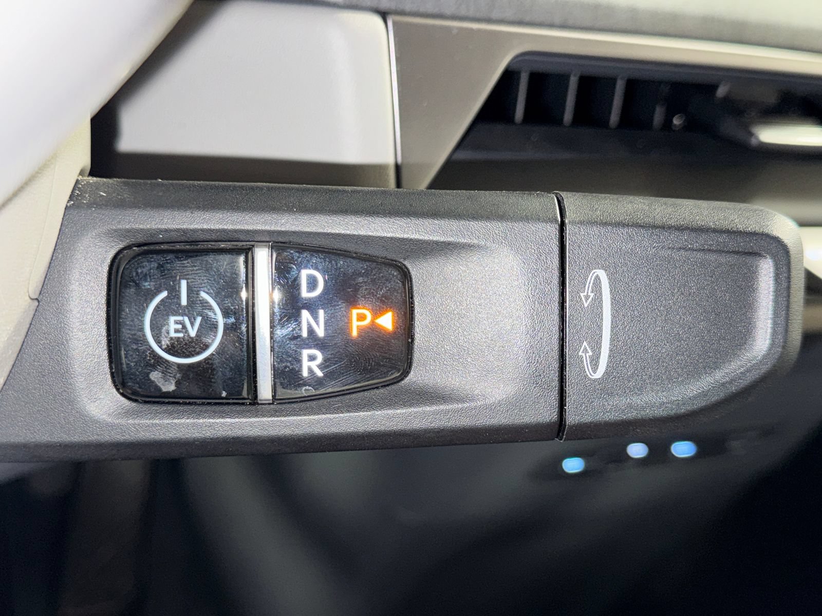 Certified 2024 Kia EV9 Wind AWD/4WD image 16