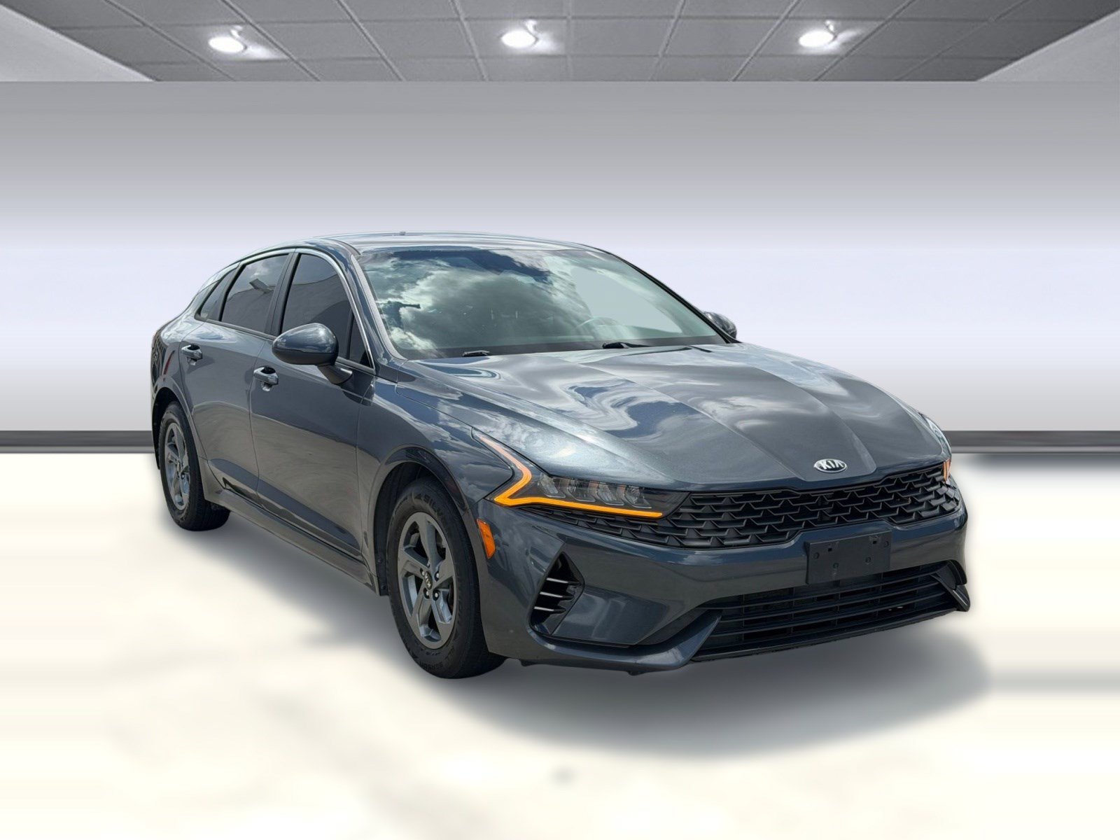 Used 2021 Kia K5 LXS FWD image 5