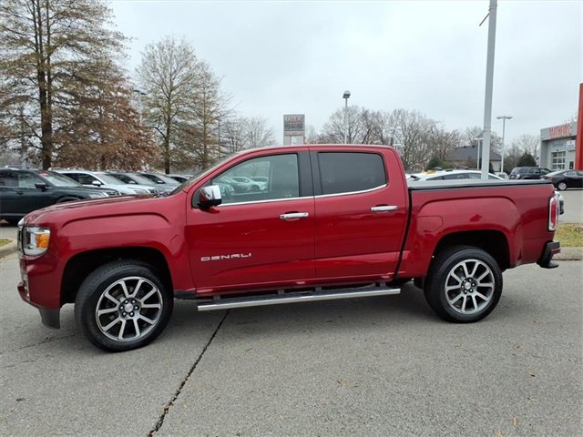 Used 2022 GMC Canyon Denali image 19
