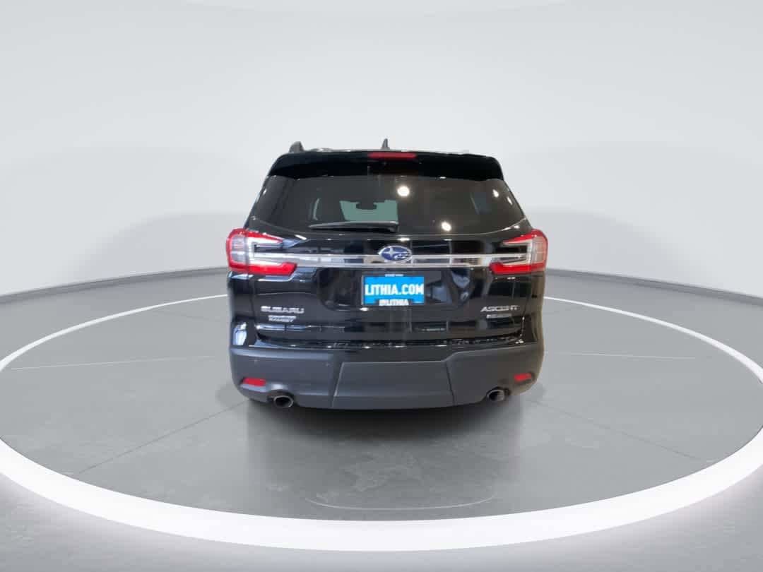 Used 2023 Subaru Ascent Limited AWD/4WD image 7