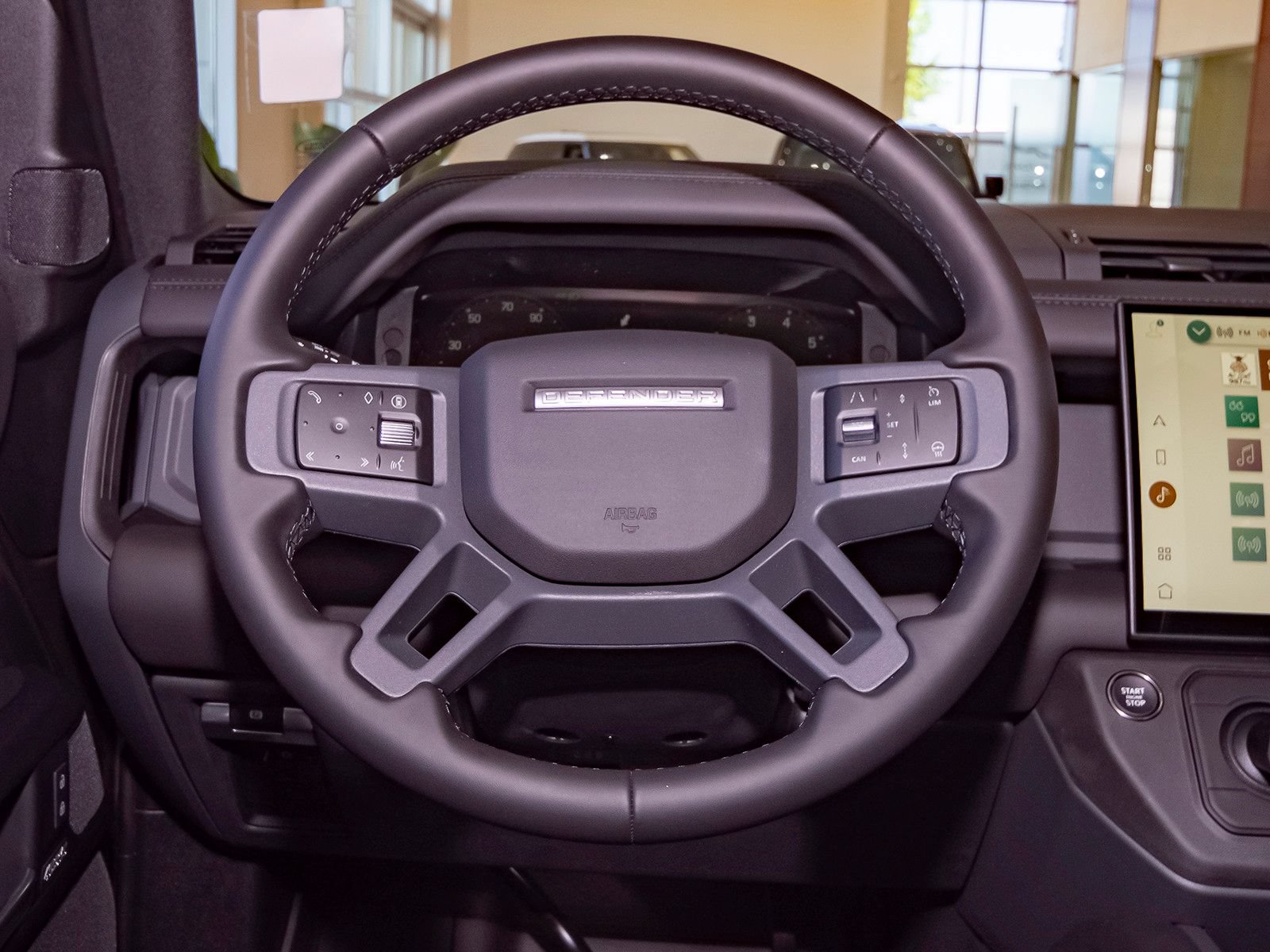 New 2026 Land Rover Defender 110 X-Dynamic SE AWD/4WD image 30