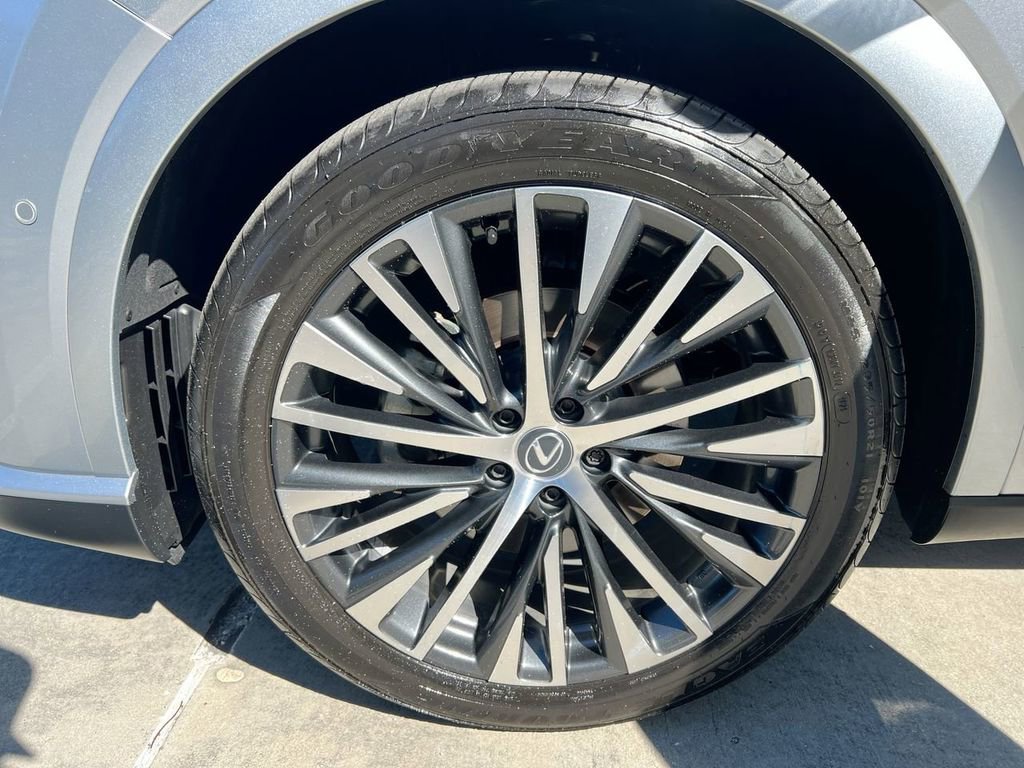 Certified 2024 Lexus RX 350 Premium Plus FWD image 9