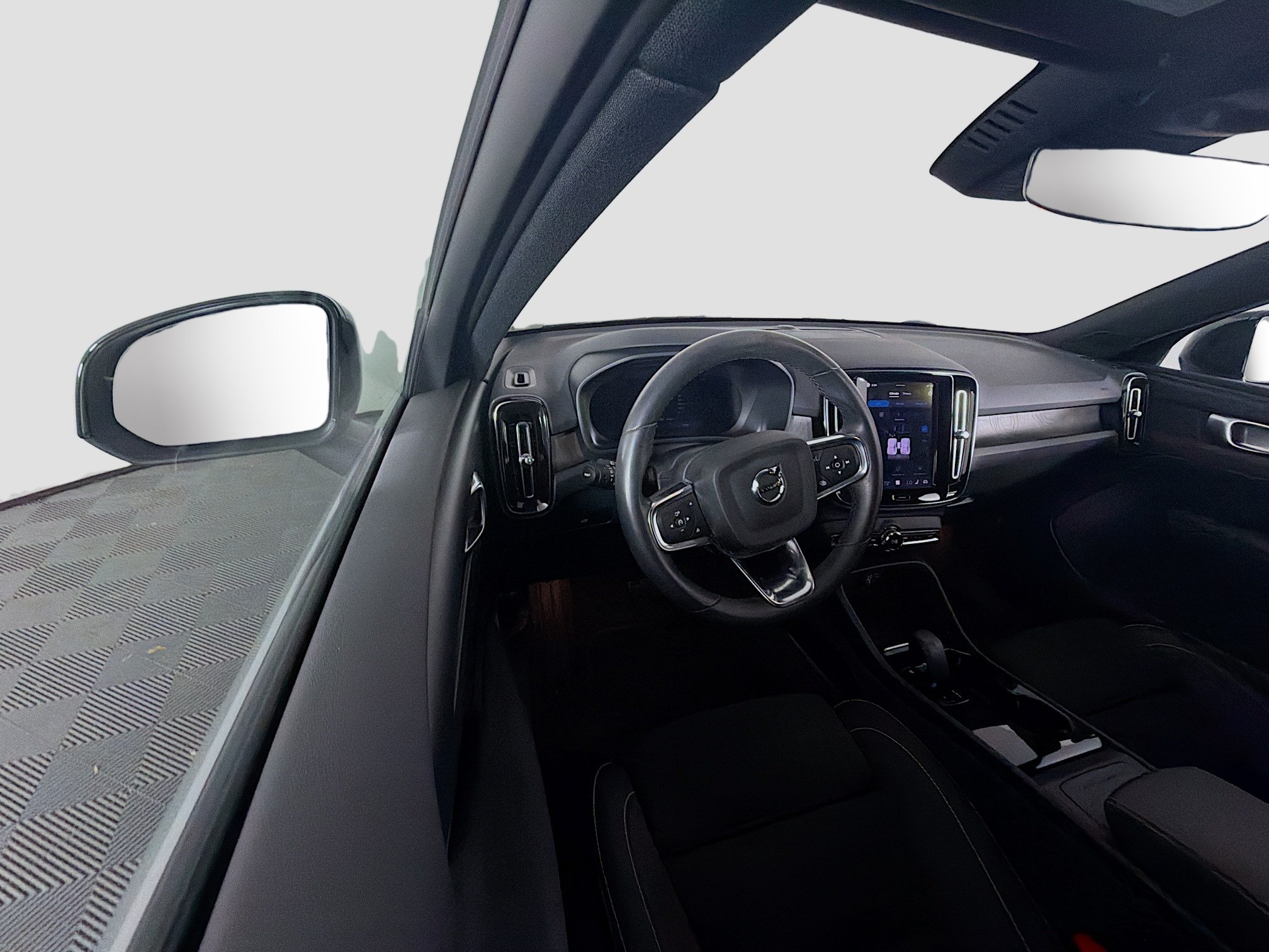 Used 2023 Volvo XC40 Recharge Plus AWD/4WD image 18