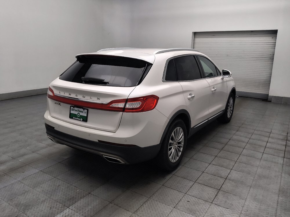 Used 2017 Lincoln MKX Select w/ Select Plus Package FWD image 9