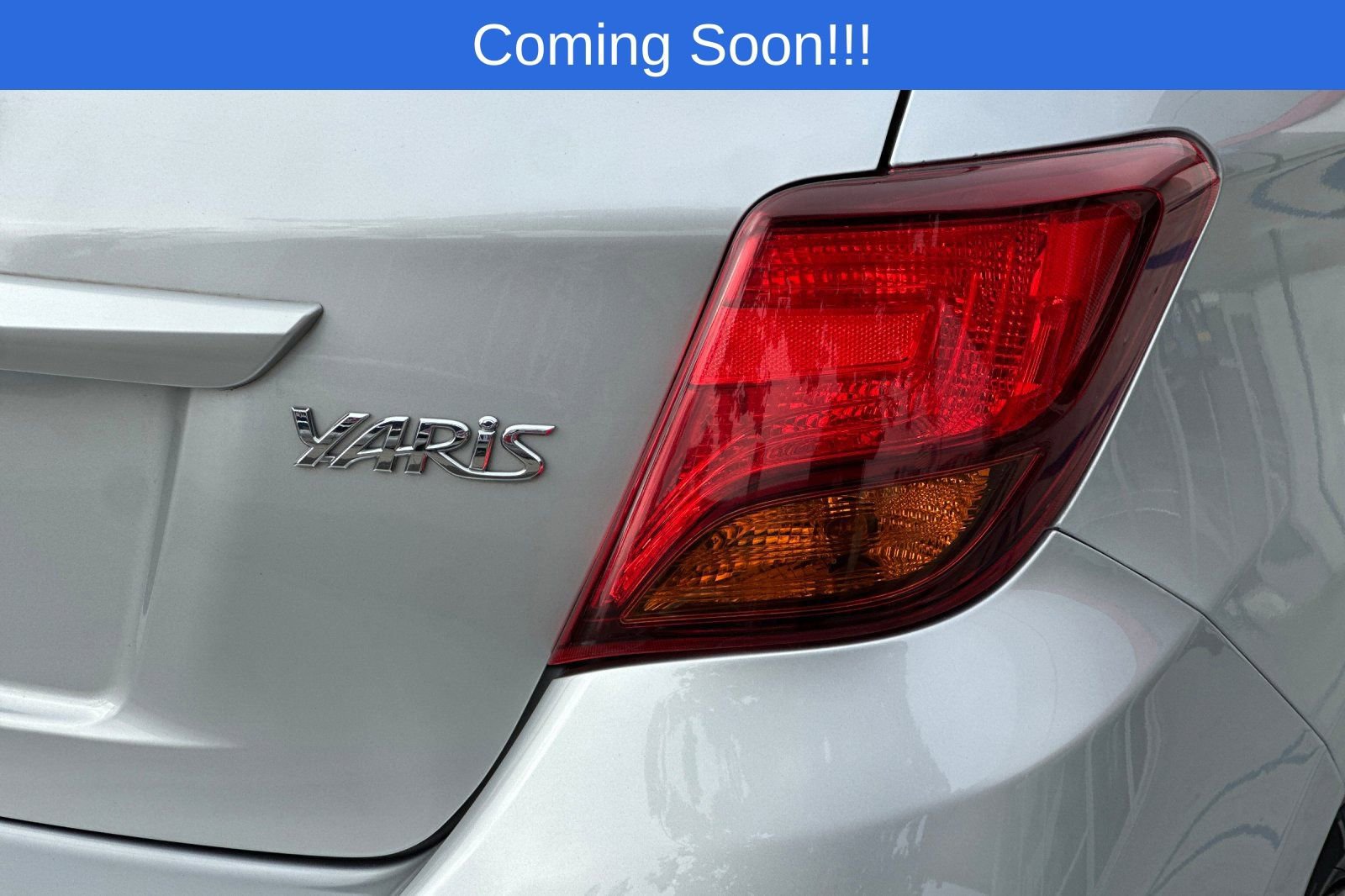 Used 2015 Toyota Yaris L FWD image 25