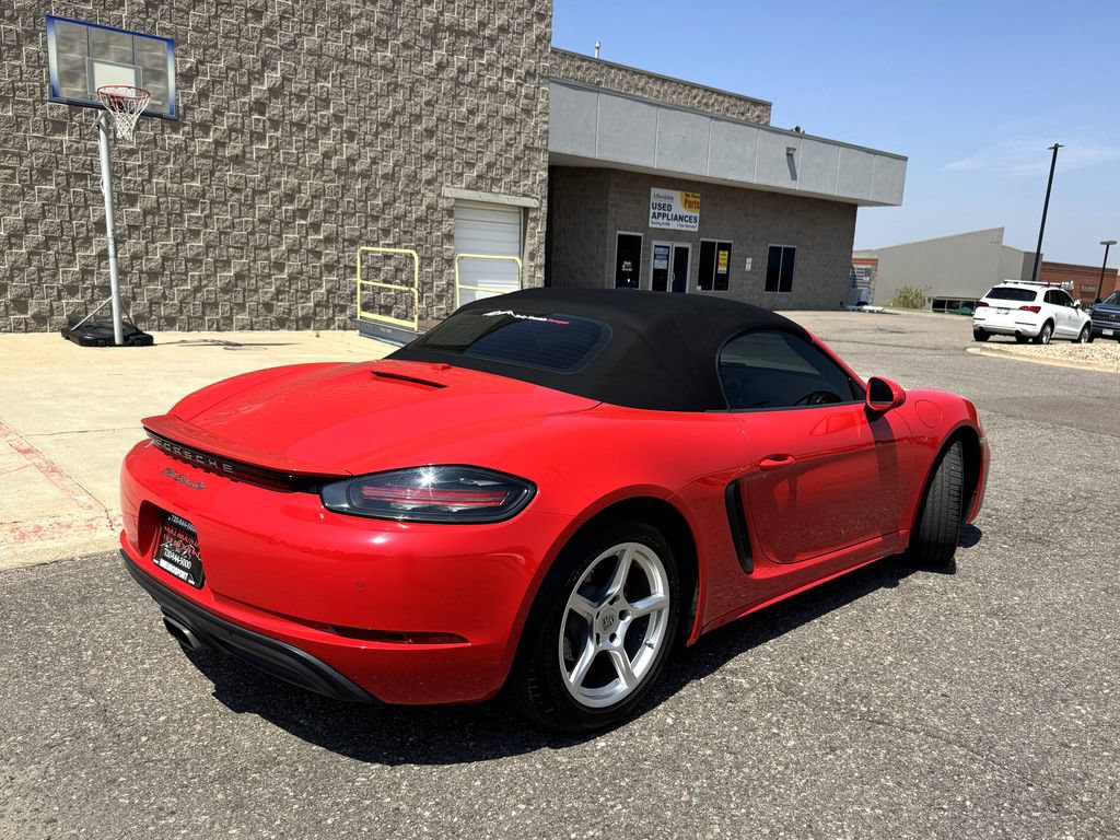 Used 2018 Porsche 718 Boxster RWD image 7