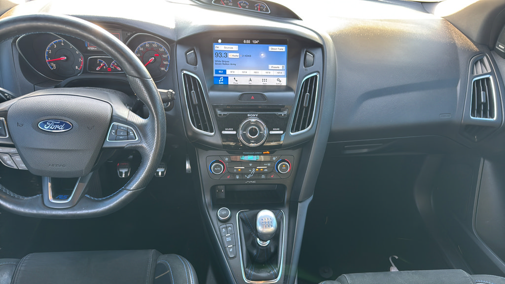 Used 2017 Ford Focus RS AWD/4WD image 15