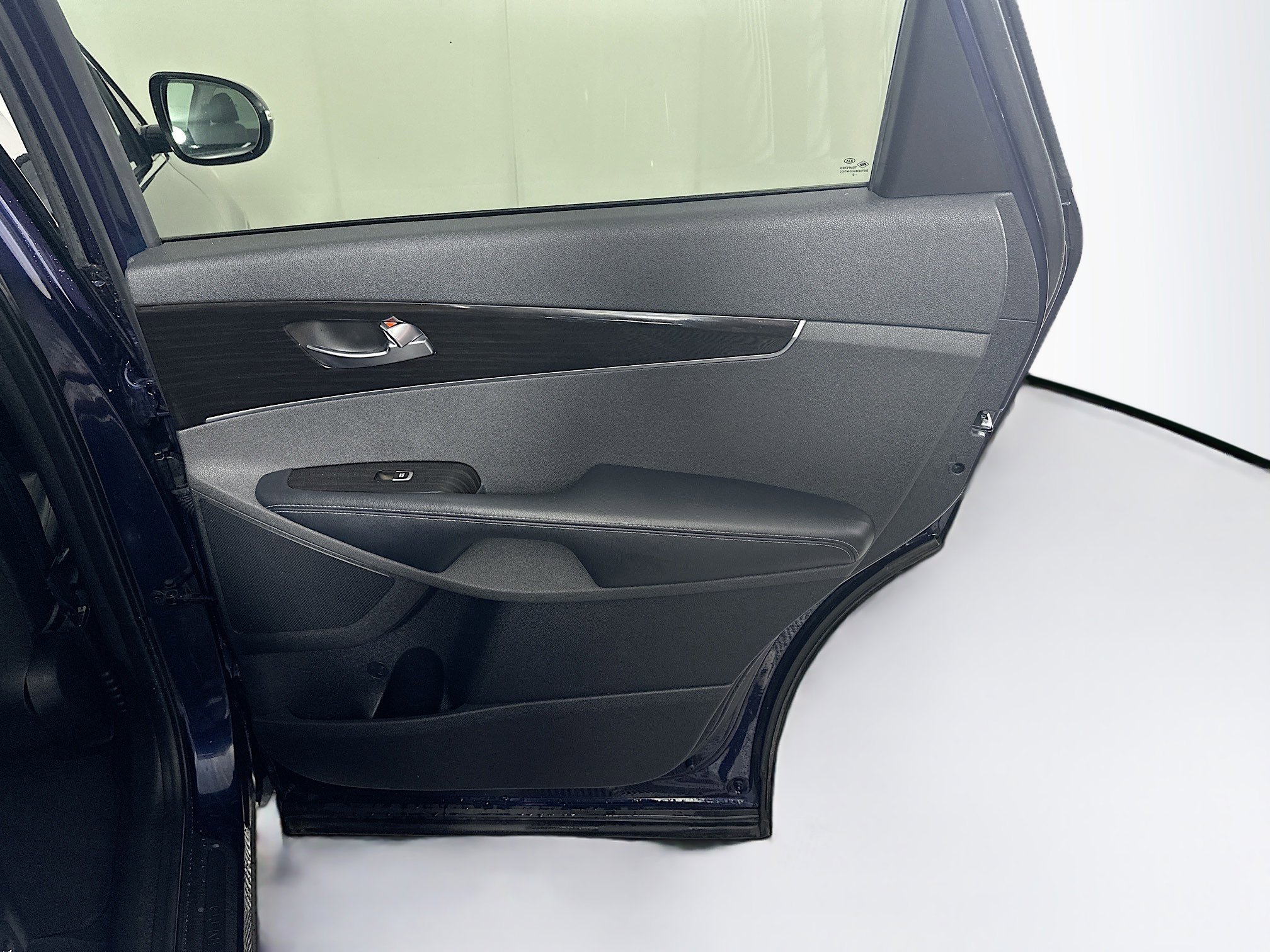 Used 2020 Kia Sorento EX FWD image 30