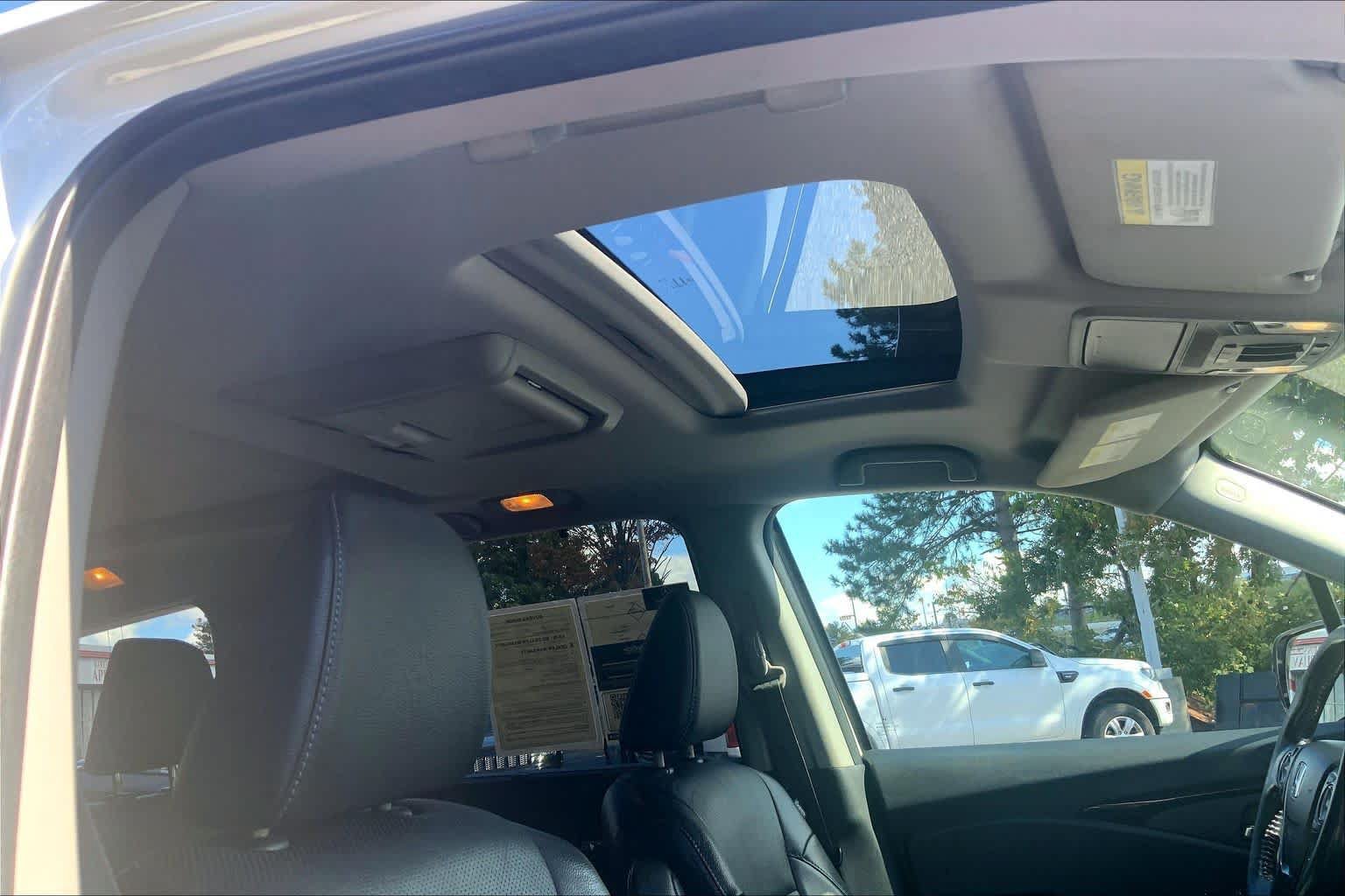 Used 2016 Honda Pilot Elite image 14