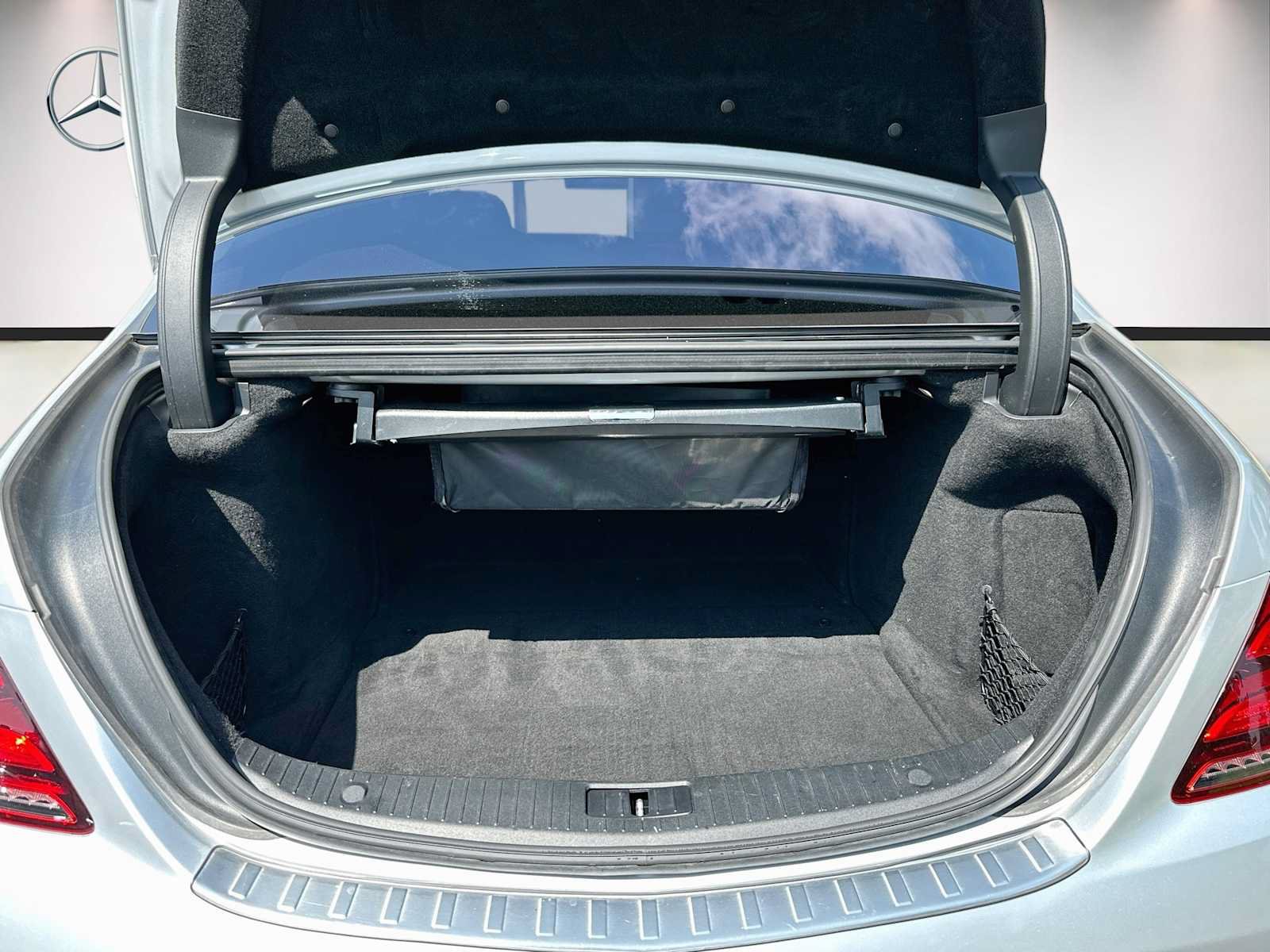 Used 2020 Mercedes-Benz S 450 Sedan image 27