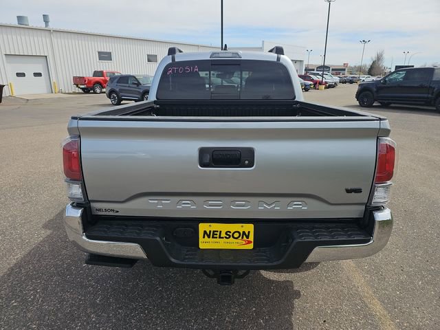 Used 2023 Toyota Tacoma TRD Off-Road AWD/4WD image 4