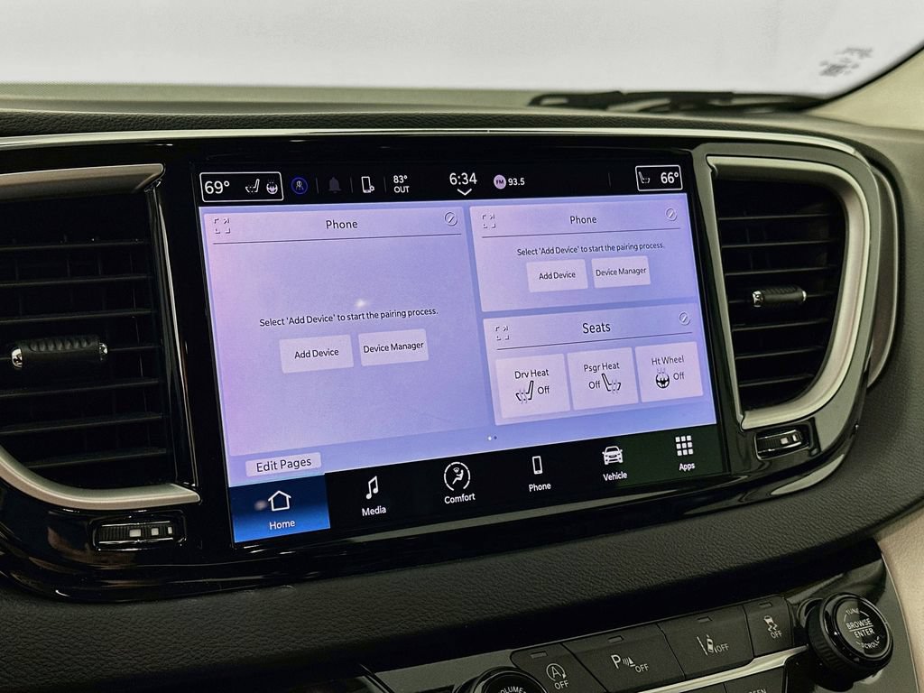 Certified 2023 Chrysler Pacifica Touring-L FWD image 23