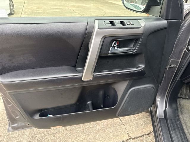 Used 2016 Toyota 4Runner SR5 image 24