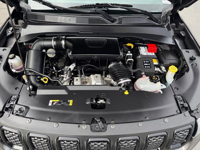 Used 2023 Jeep Compass Altitude w/ Convenience Group AWD/4WD image 18