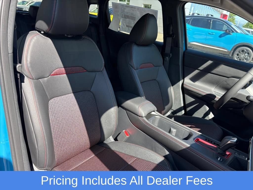 Used 2026 Nissan Kicks SR w/ Cold Weather Package AWD/4WD image 20
