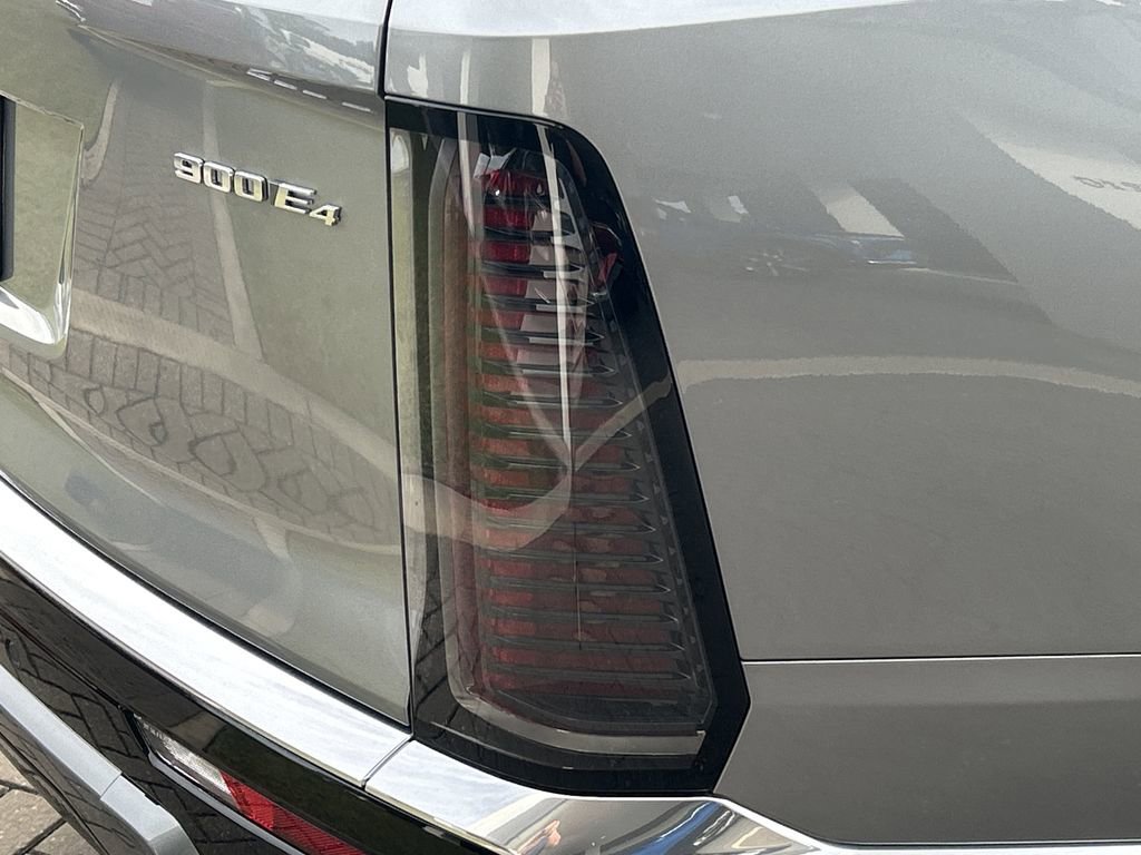 New 2026 Cadillac Vistiq Premium Luxury image 8