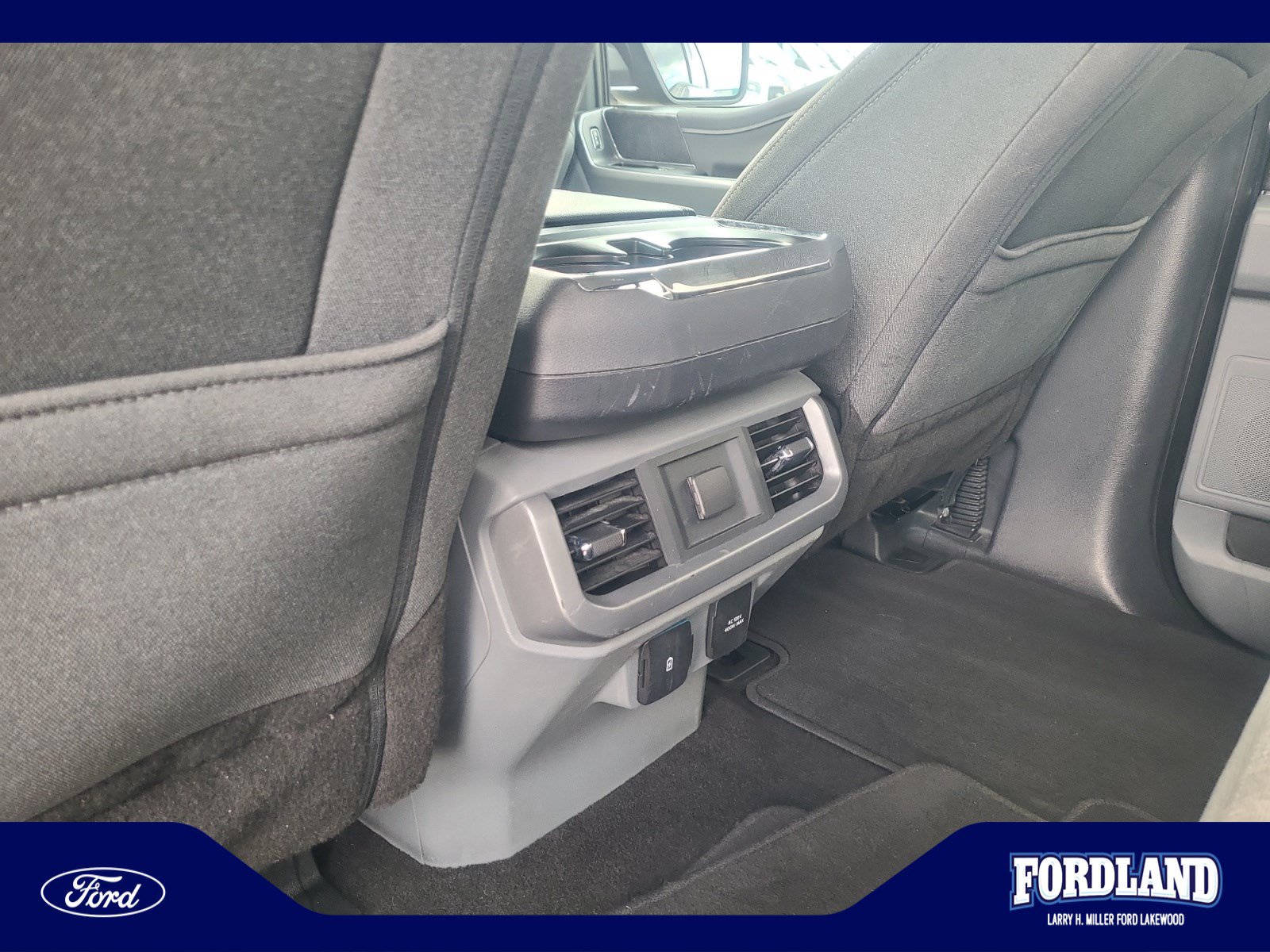 Used 2021 Ford F150 XLT w/ Equipment Group 302A High RWD image 29