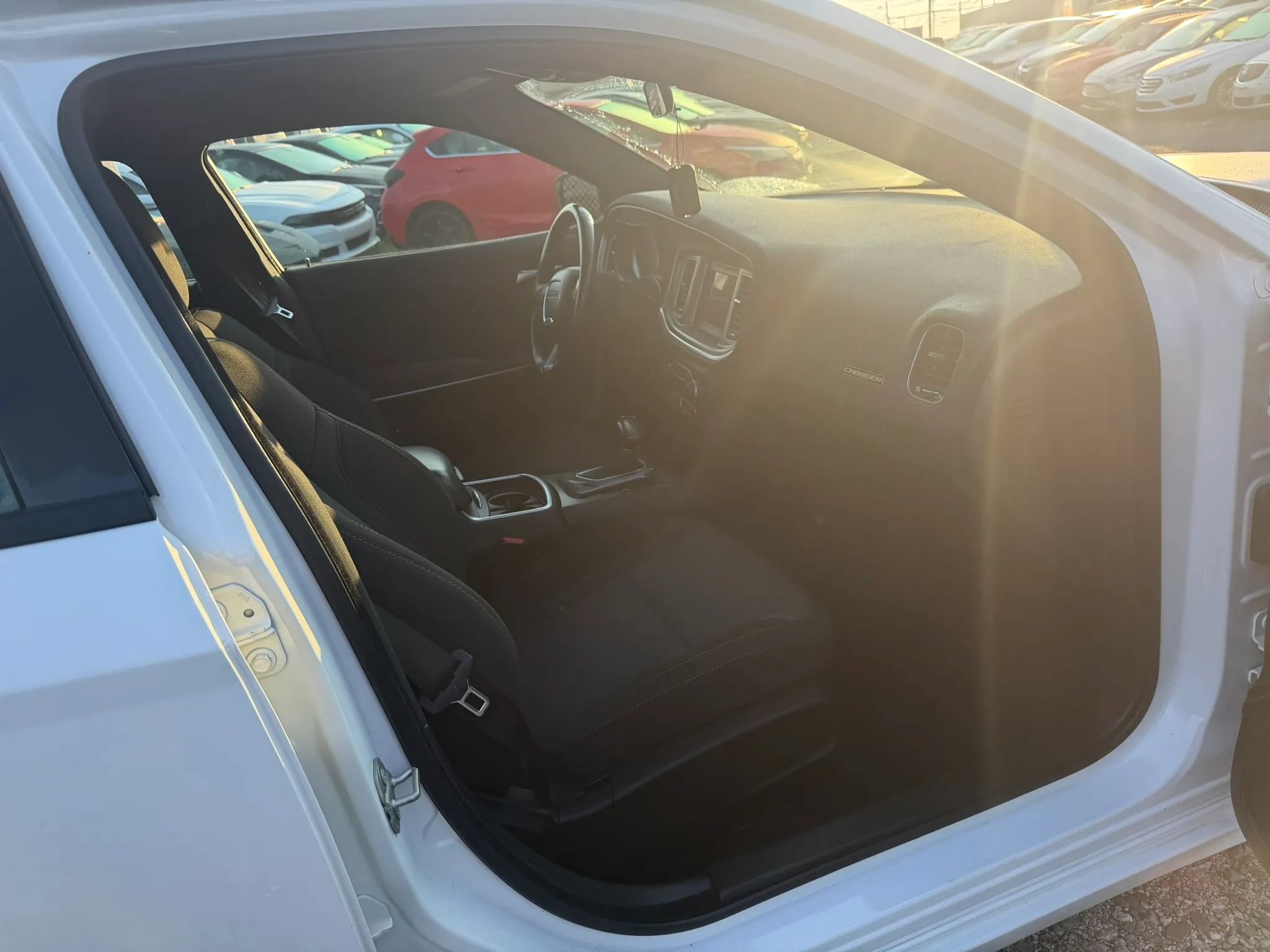 Used 2022 Dodge Charger SXT RWD image 25