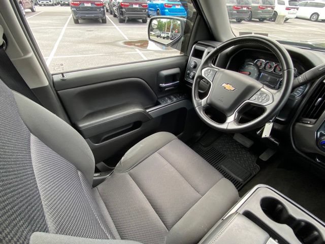 Used 2018 Chevrolet Silverado 1500 LT w/ All Star Edition AWD/4WD image 25