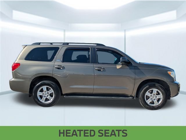 Used 2016 Toyota Sequoia SR5 RWD image 8