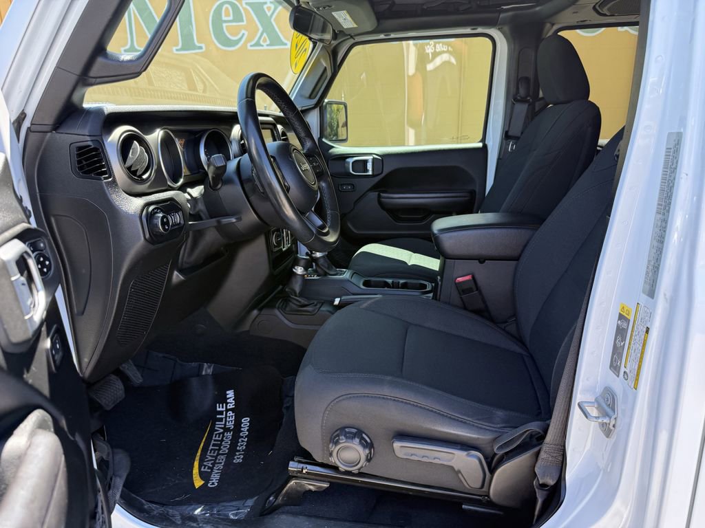 Used 2020 Jeep Gladiator Sport w/ Quick Order Package 24S image 11