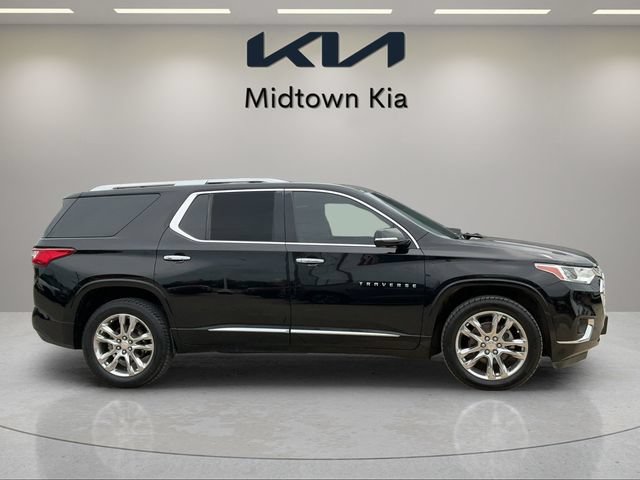 Used 2019 Chevrolet Traverse High Country FWD image 2