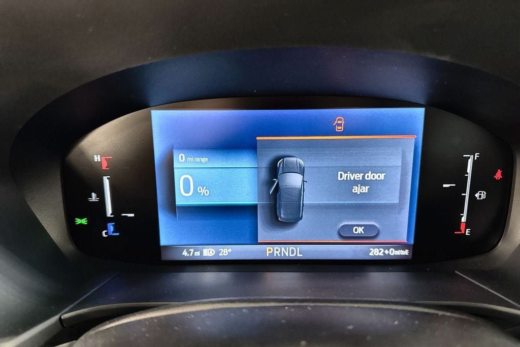 New 2025 Ford Escape SE FWD image 13