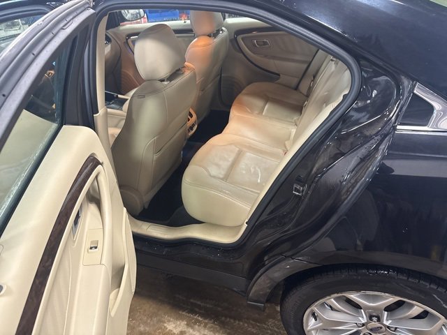 Used 2019 Ford Taurus Limited image 15