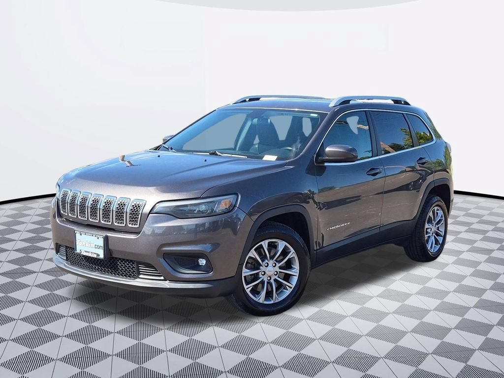 Used 2019 Jeep Cherokee Latitude Plus FWD image 2