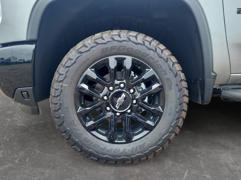 New 2026 Chevrolet Silverado 2500 LT w/ Trail Boss Package AWD/4WD image 9