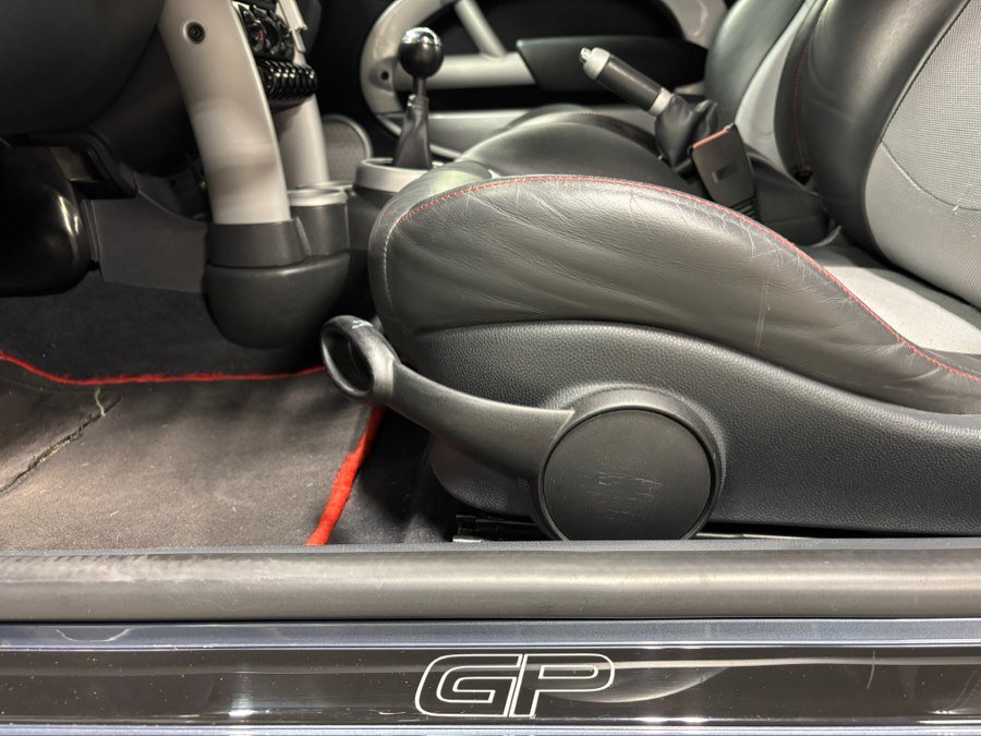 Used 2006 MINI Cooper S image 22