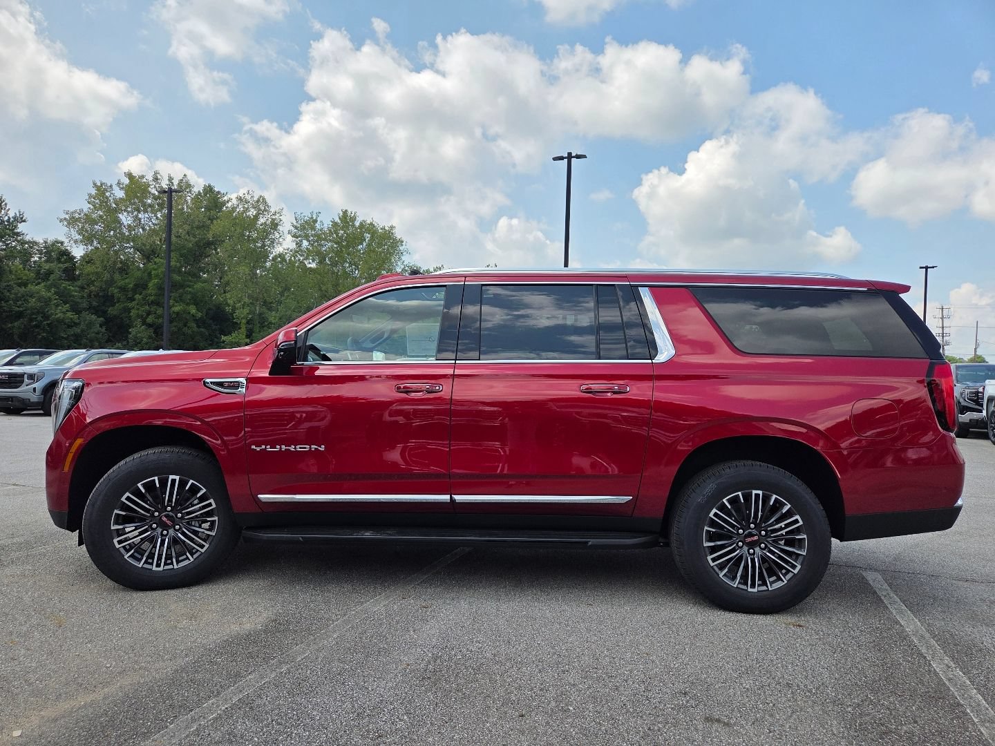 New 2026 GMC Yukon XL Elevation w/ Technology Package AWD/4WD image 16