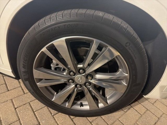 Used 2022 Cadillac XT6 Premium Luxury w/ Technology Package image 10