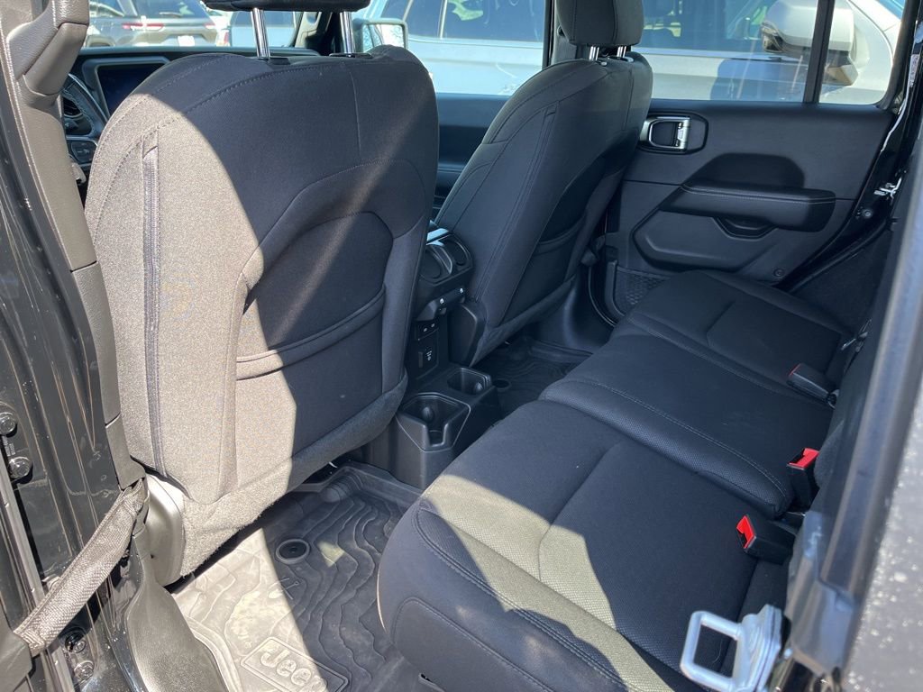 Used 2023 Jeep Wrangler Sahara w/ Cold Weather Group image 7