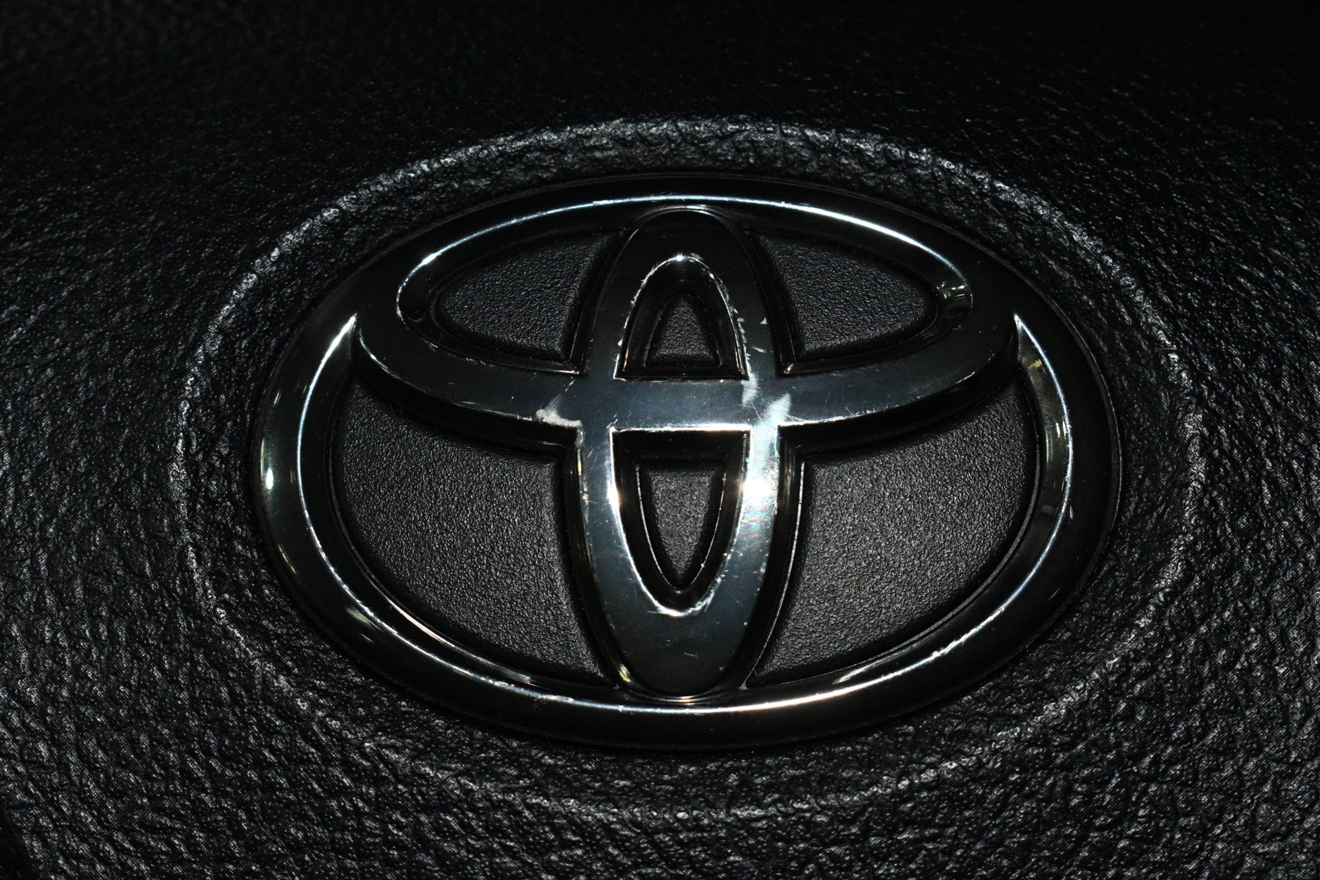 Used 2015 Toyota Avalon XLE Touring FWD image 29