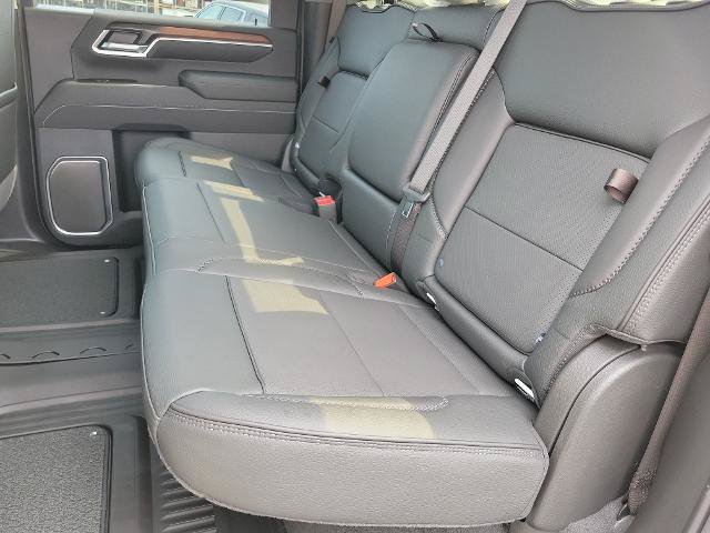 New 2026 GMC Sierra 2500 Denali w/ Denali Reserve Package AWD/4WD image 16