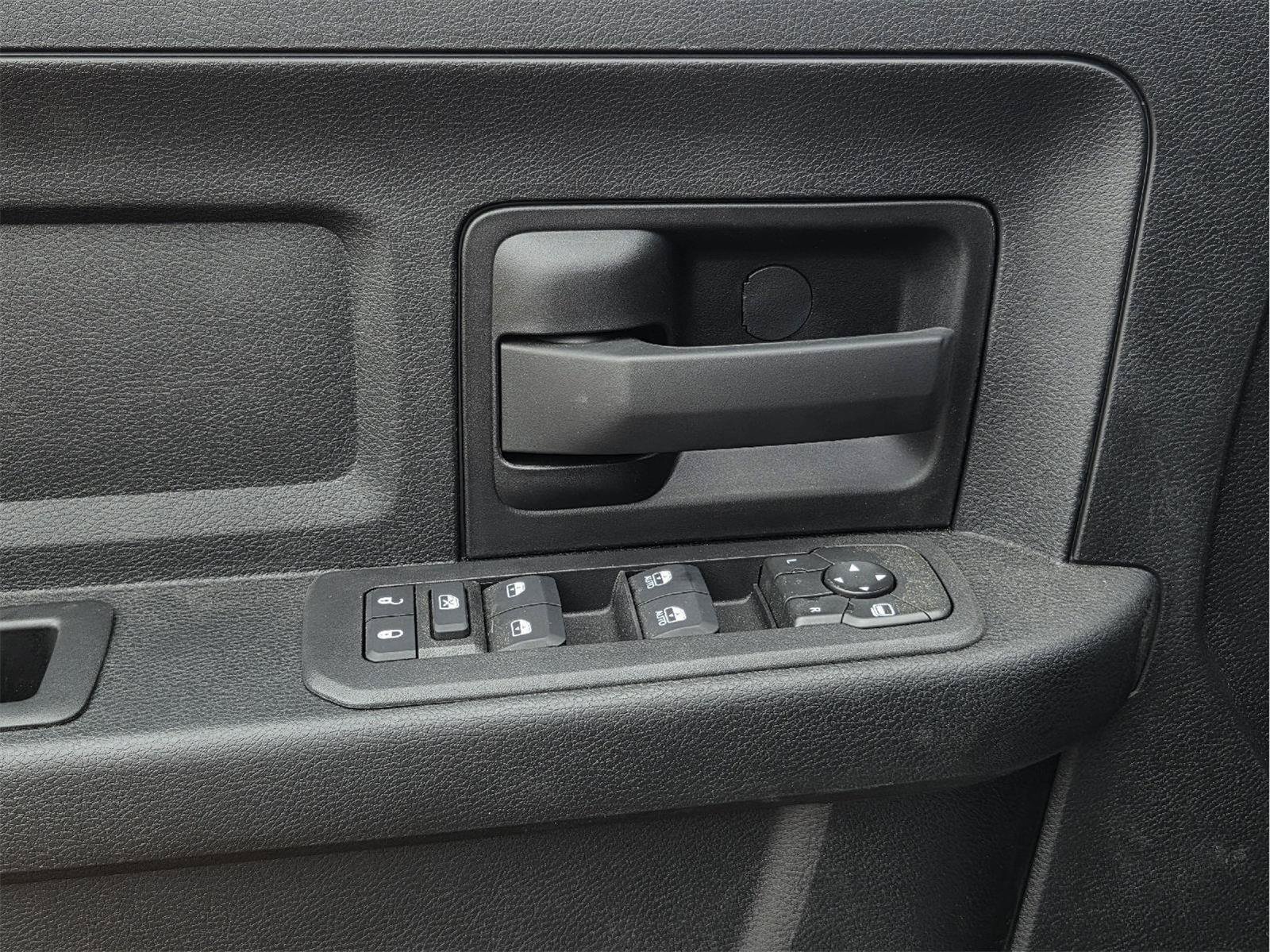 New 2026 RAM 3500 Tradesman AWD/4WD image 17