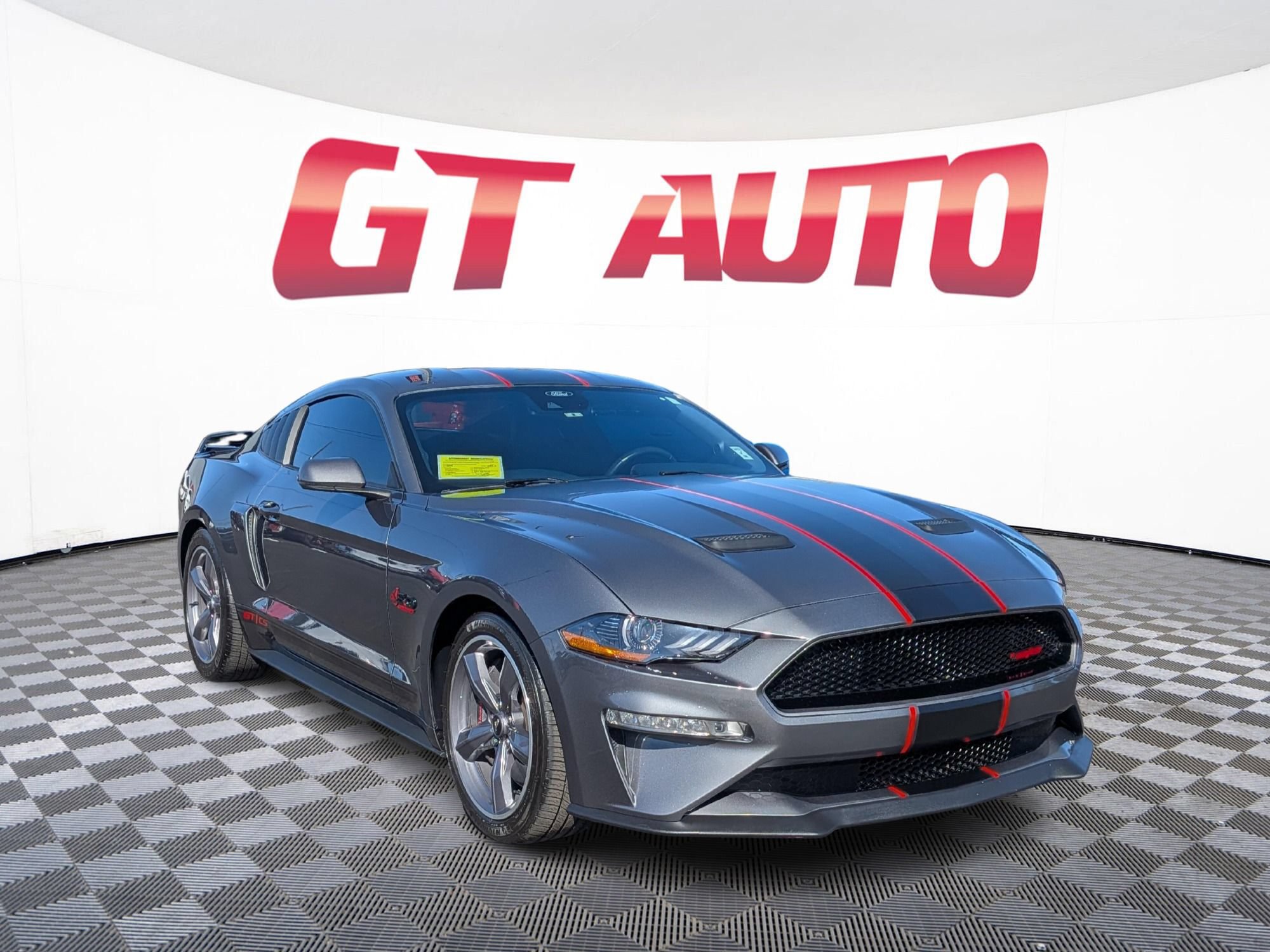 Used 2022 Ford Mustang GT Premium w/ GT Performance Package RWD image 1