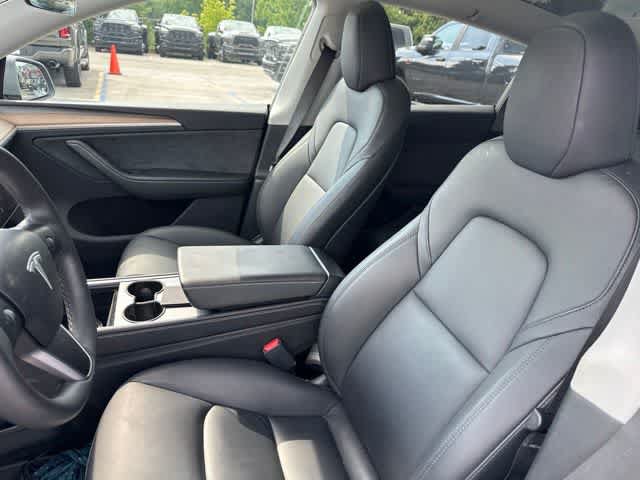 Used 2024 Tesla Model Y Performance AWD/4WD image 4