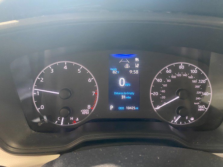 Used 2025 Toyota Corolla LE w/ LE Premium Package FWD image 22
