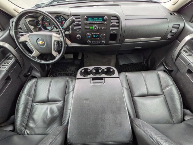 Used 2014 Chevrolet Silverado 2500 LT w/ Custom Sport Truck Package image 20