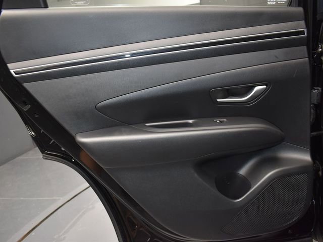 Used 2023 Hyundai Tucson Blue AWD/4WD image 16