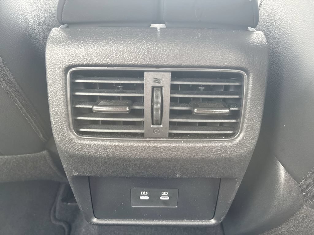 Used 2026 Nissan Rogue SL AWD/4WD image 36