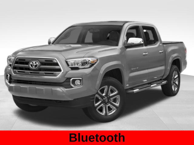 Used 2018 Toyota Tacoma Limited AWD/4WD image 3