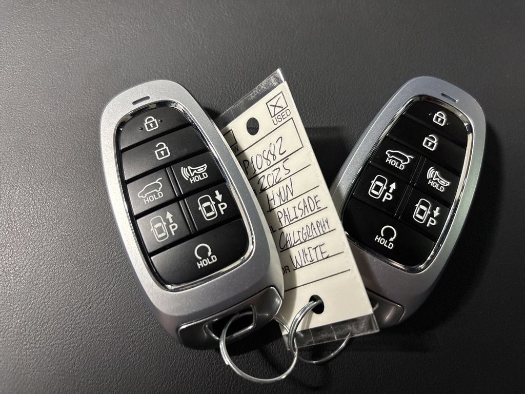 Used 2025 Hyundai Palisade Calligraphy AWD/4WD image 40