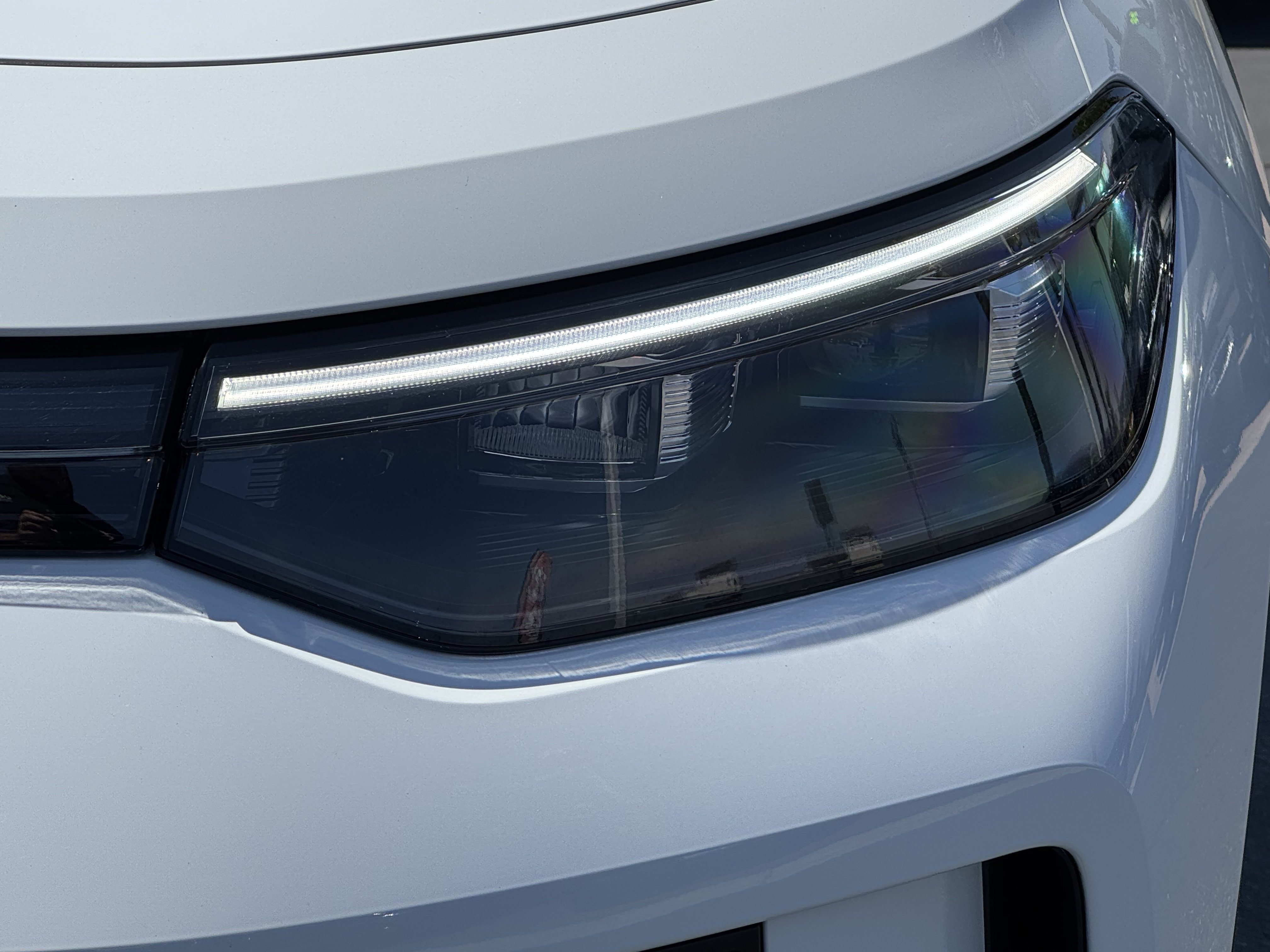 Certified 2025 Volkswagen Tiguan S FWD image 5
