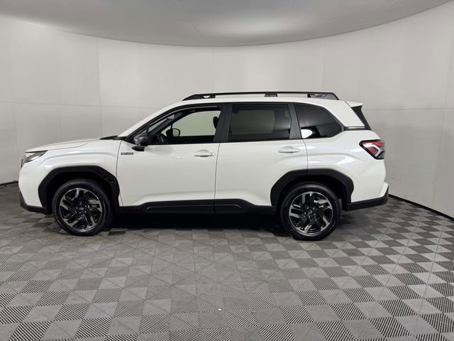 Certified 2025 Subaru Forester Premium image 11