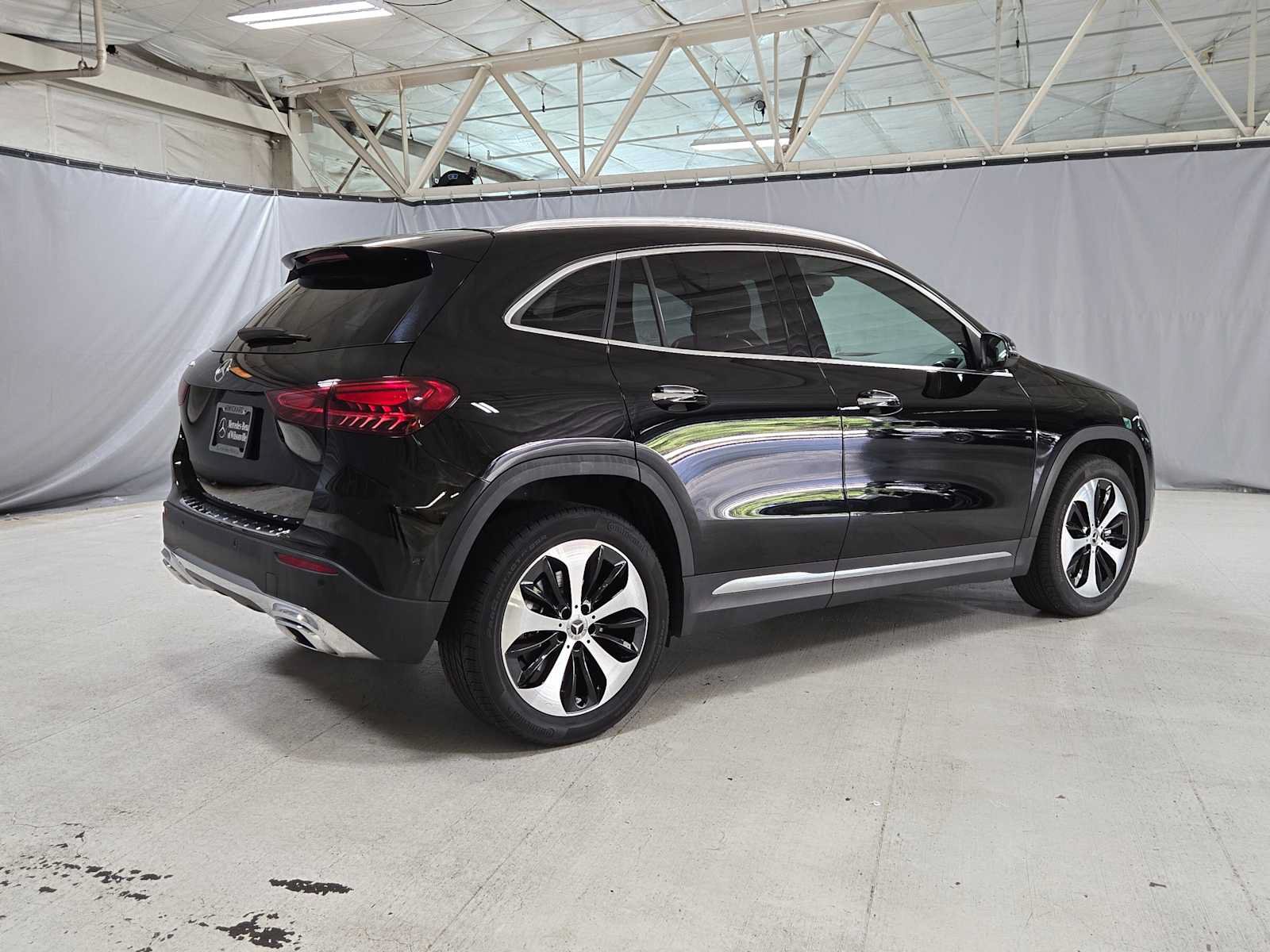 Used 2025 Mercedes-Benz GLA 250 image 4