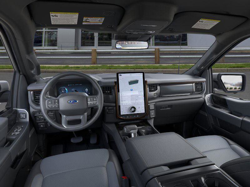 Used 2023 Ford F150 Lightning Lariat image 21